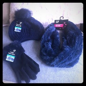 NWT ROYAL BLUE HAT, GLOVE, AND SCARF SET